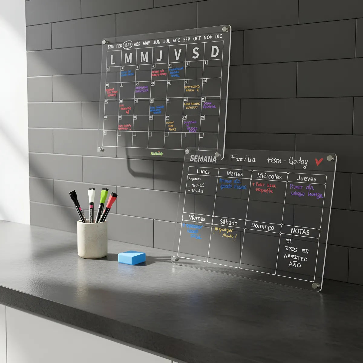 Pack x2 Unid. Calendario Acrílico Magnético Mes & Semana Español + 5 Lápices tiza líquida tipo A