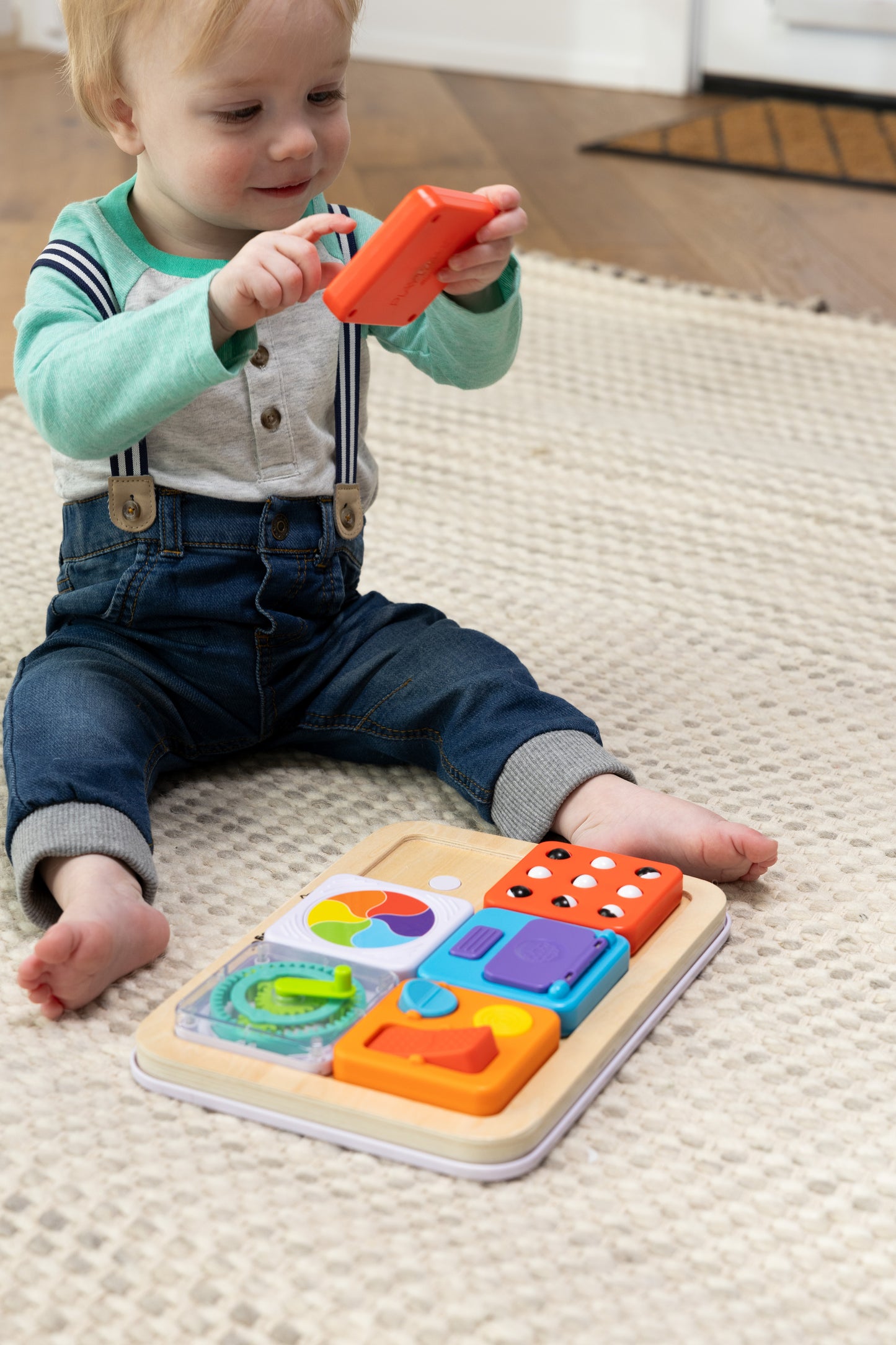 PlayTab Esencial™, tablero de actividades sensoriales modular 12m+