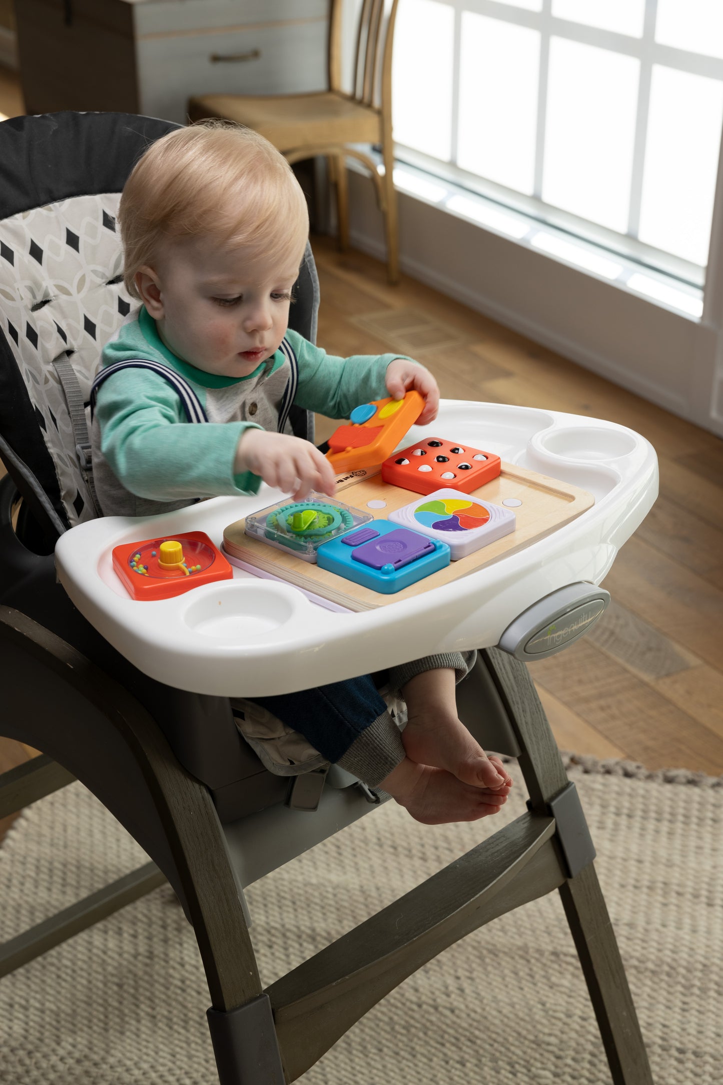 PlayTab Esencial™, tablero de actividades sensoriales modular 12m+