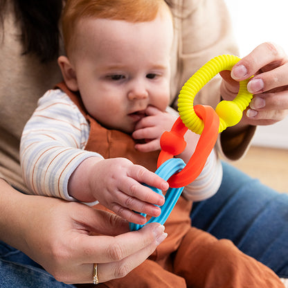Plip Grips. ¡Agarra, tira y POP!. 6 meses +